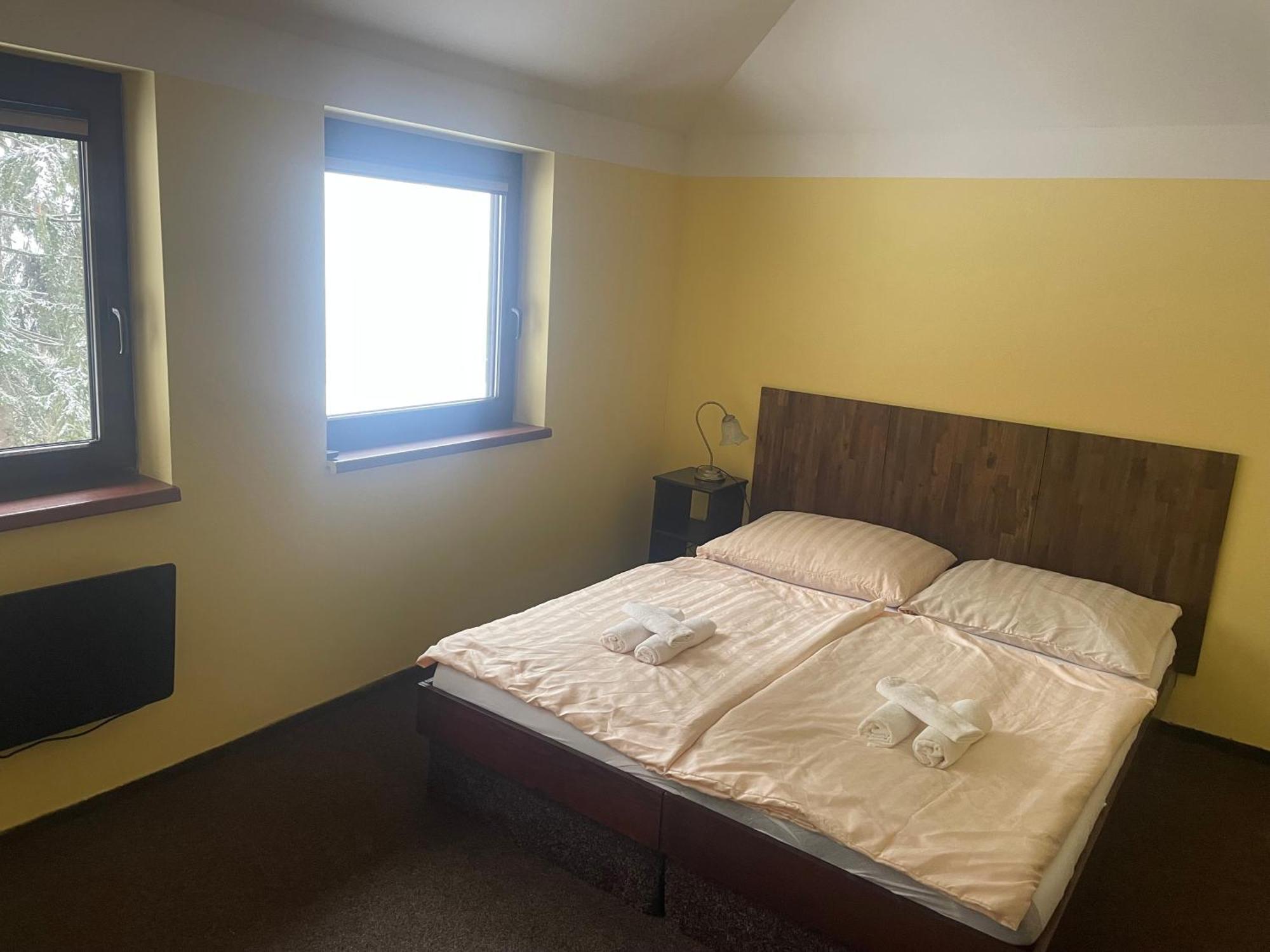 Hotel Lovecky Zamecek Orion Liberec Kültér fotó