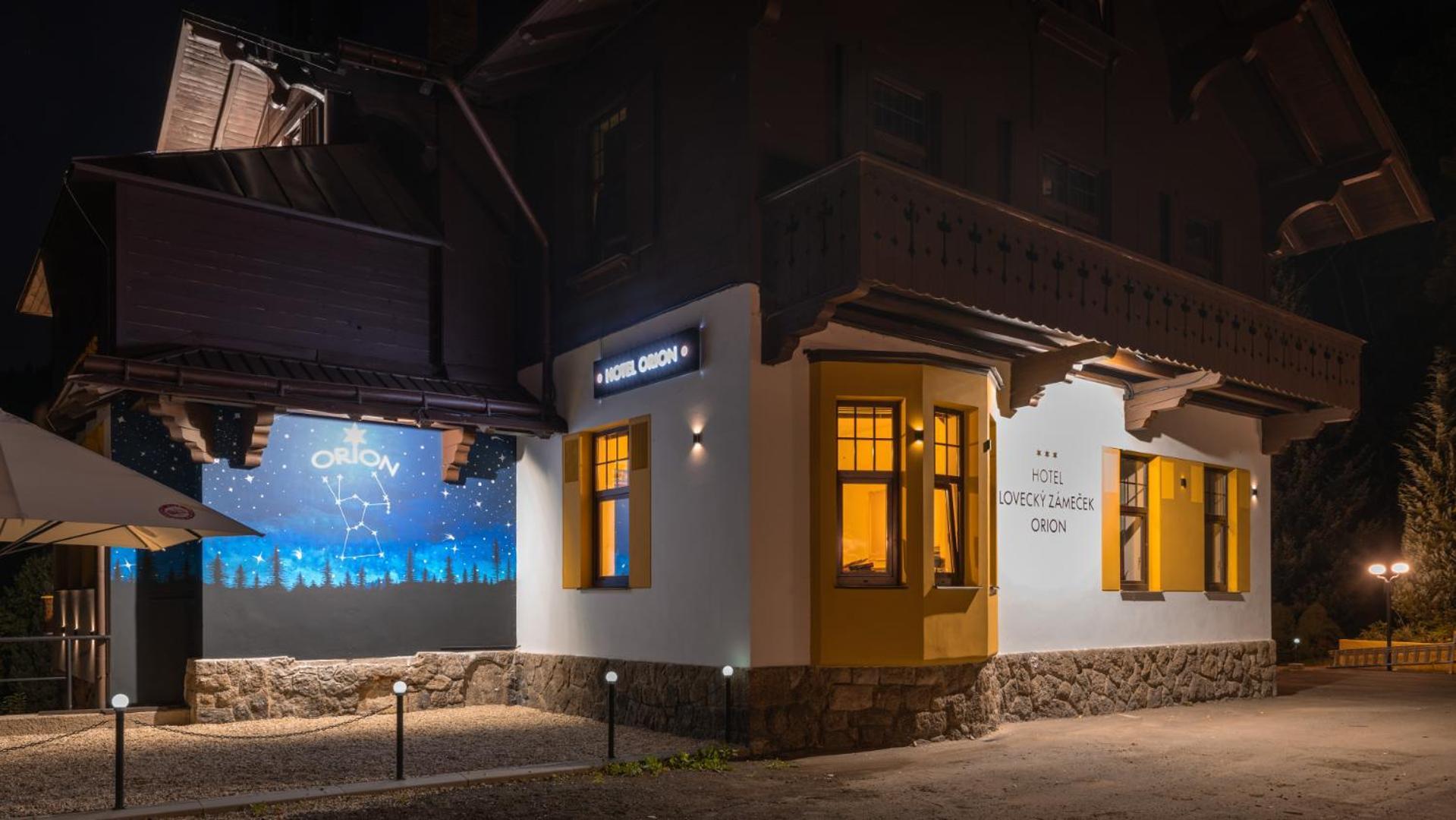 Hotel Lovecky Zamecek Orion Liberec Kültér fotó