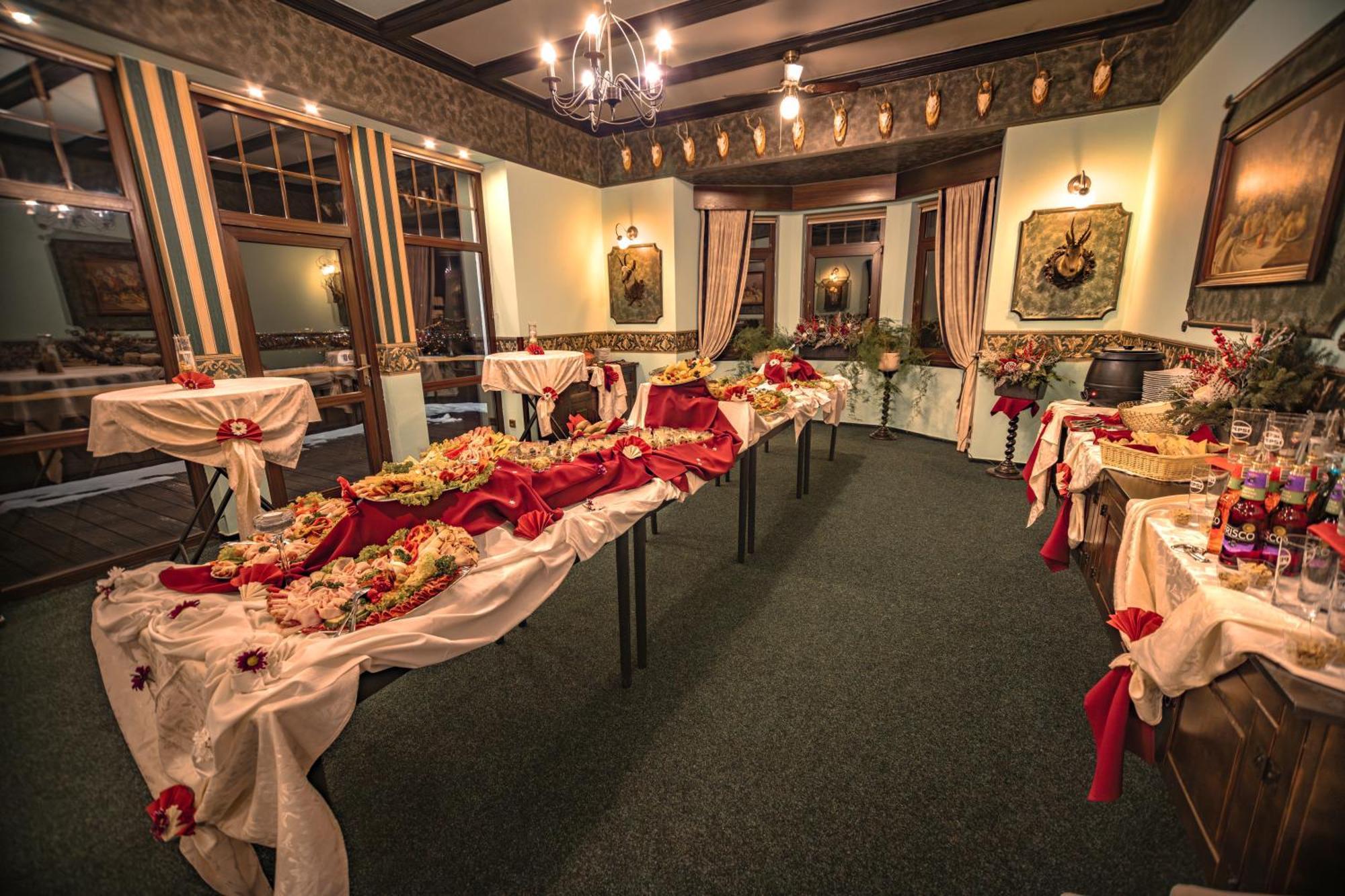 Hotel Lovecky Zamecek Orion Liberec Kültér fotó
