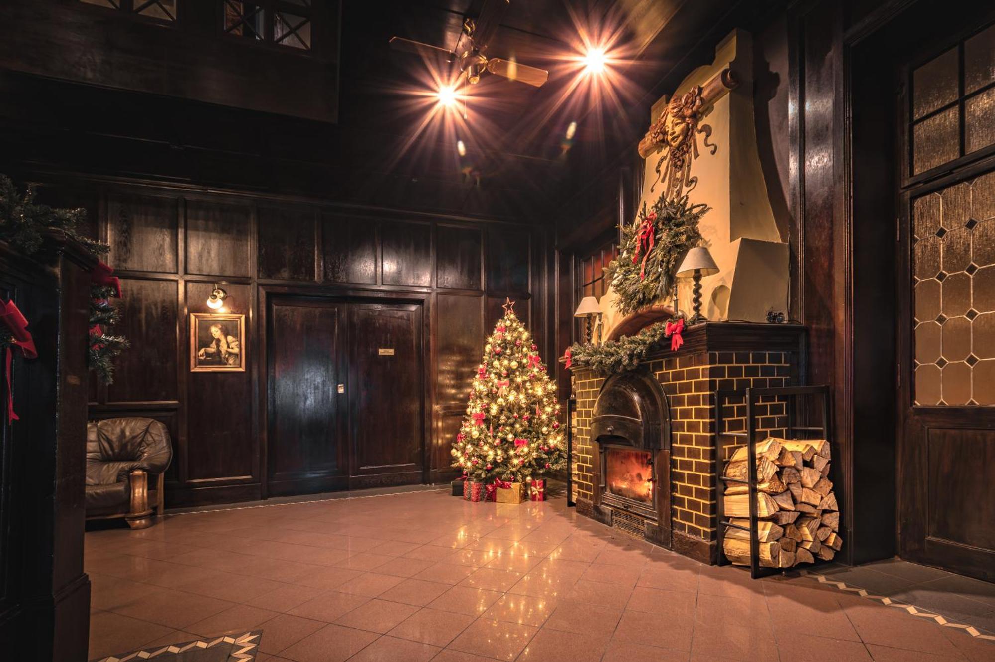 Hotel Lovecky Zamecek Orion Liberec Kültér fotó