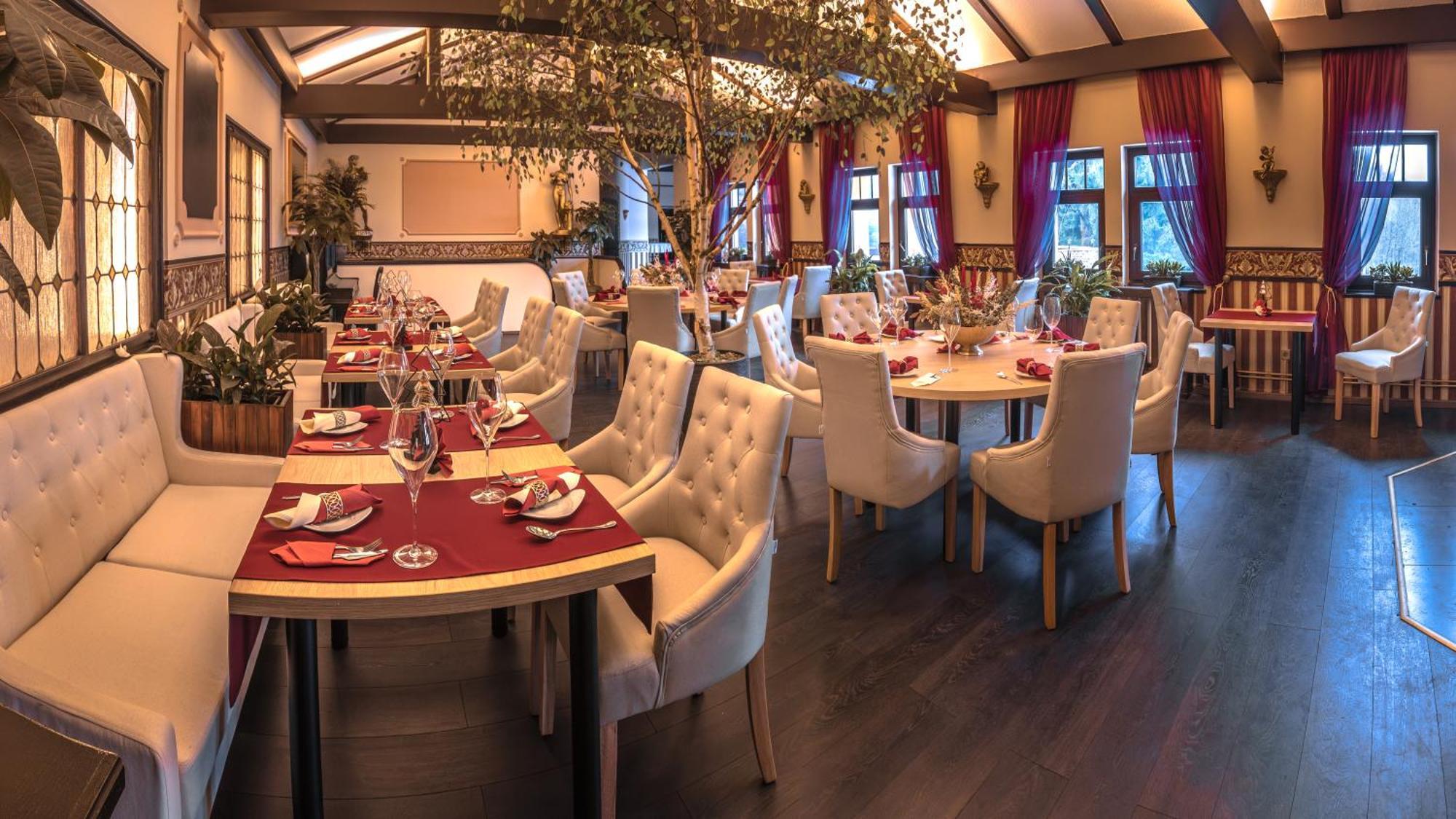 Hotel Lovecky Zamecek Orion Liberec Kültér fotó